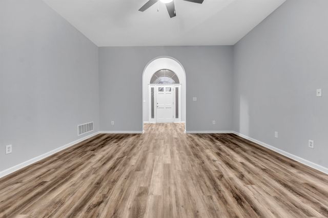 4936 RIVERCREST LN, Bartlett, TN 38135