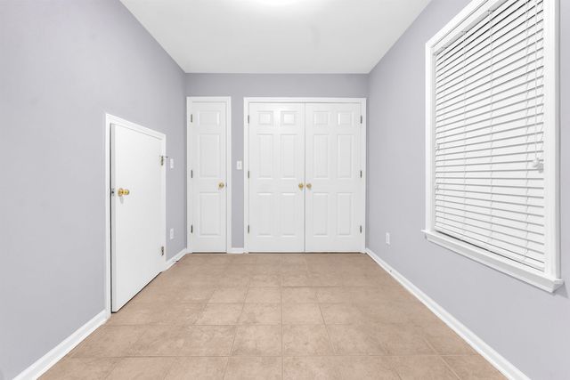 4936 RIVERCREST LN, Bartlett, TN 38135