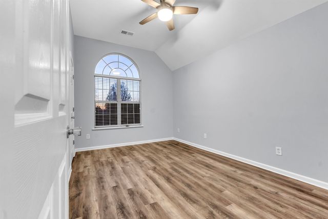 4936 RIVERCREST LN, Bartlett, TN 38135