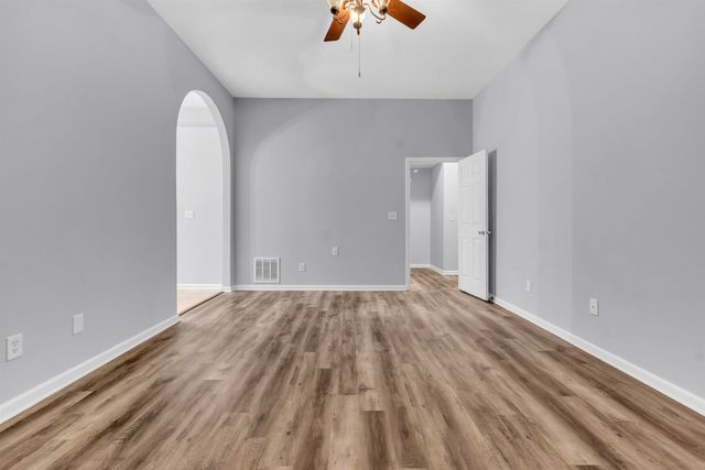 4936 RIVERCREST LN, Bartlett, TN 38135