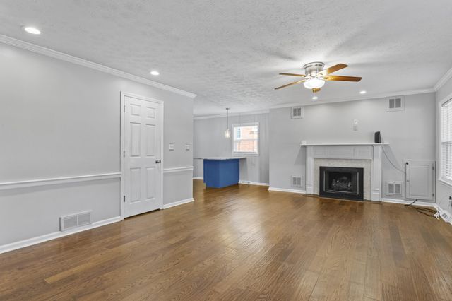 3483 Lansdowne Drive, Lexington, KY 40517
