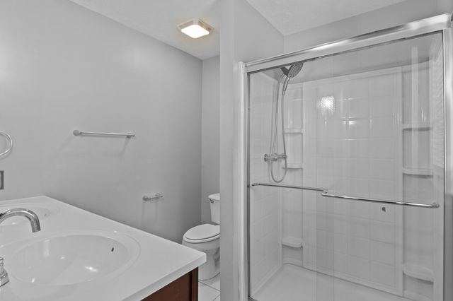 3483 Lansdowne Drive, Lexington, KY 40517