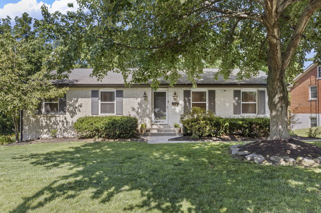 3483 Lansdowne Drive, Lexington, KY 40517