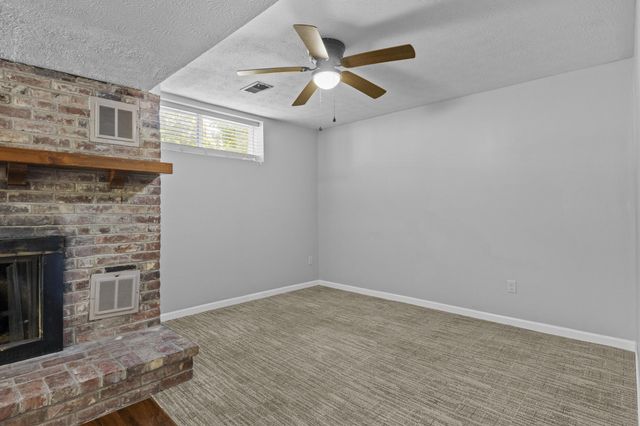 3483 Lansdowne Drive, Lexington, KY 40517