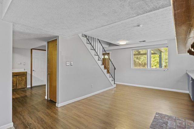 3483 Lansdowne Drive, Lexington, KY 40517