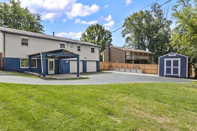 3483 Lansdowne Drive, Lexington, KY 40517