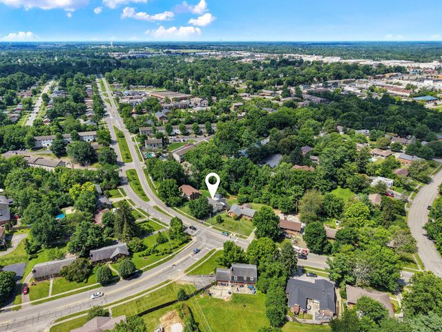 3483 Lansdowne Drive, Lexington, KY 40517