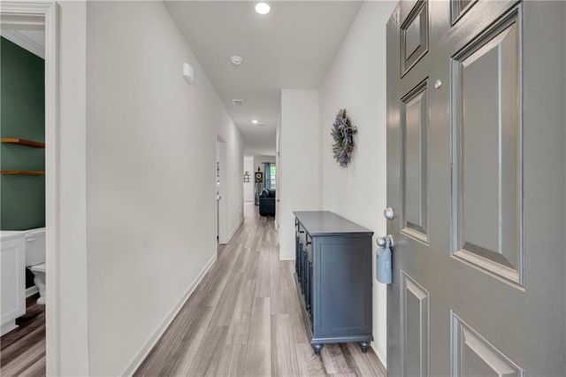 278 Bentwater Way, Hoschton, GA 30548