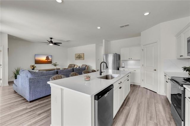 278 Bentwater Way, Hoschton, GA 30548