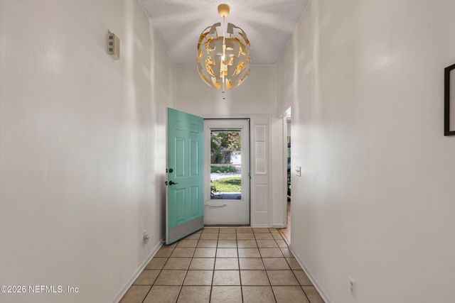 1641 SPRING OAKS Lane, Jacksonville, FL 32221