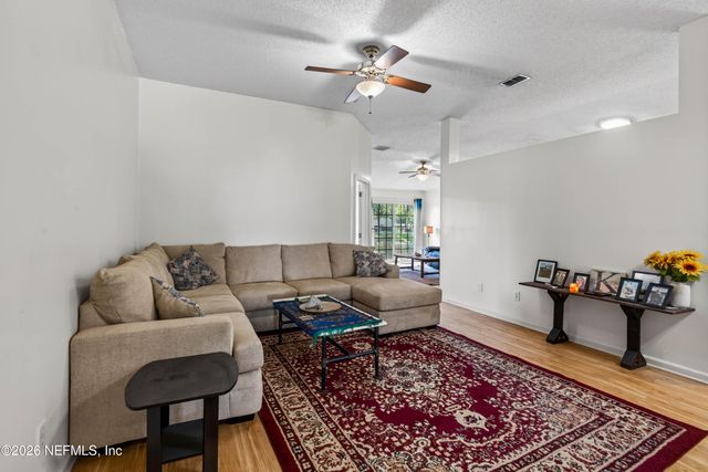 1641 SPRING OAKS Lane, Jacksonville, FL 32221