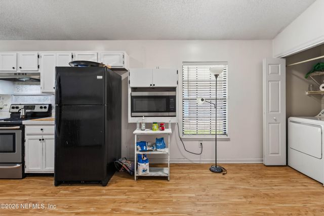 1641 SPRING OAKS Lane, Jacksonville, FL 32221