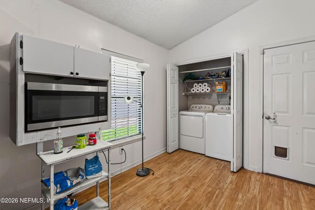 1641 SPRING OAKS Lane, Jacksonville, FL 32221