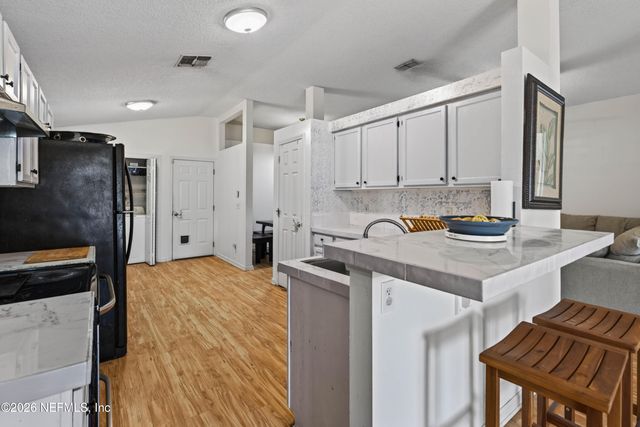 1641 SPRING OAKS Lane, Jacksonville, FL 32221