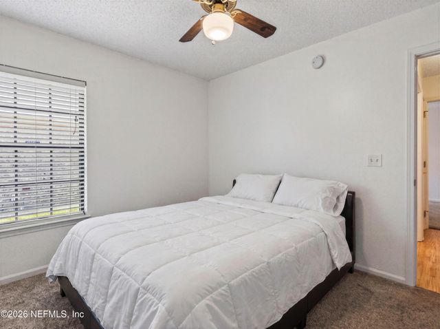 1641 SPRING OAKS Lane, Jacksonville, FL 32221