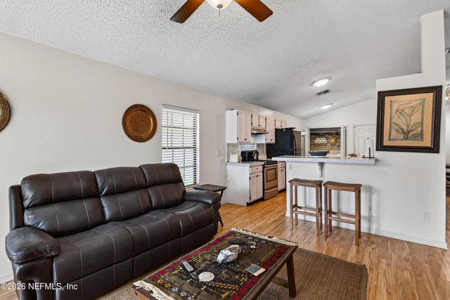 1641 SPRING OAKS Lane, Jacksonville, FL 32221