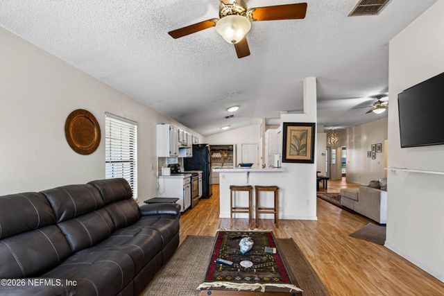 1641 SPRING OAKS Lane, Jacksonville, FL 32221
