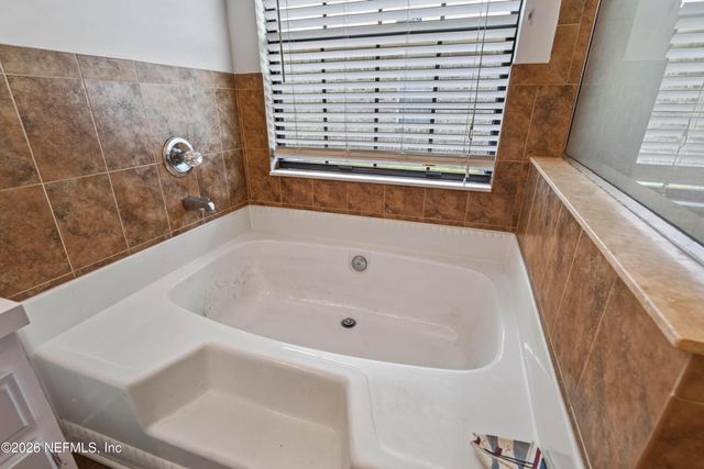 1641 SPRING OAKS Lane, Jacksonville, FL 32221