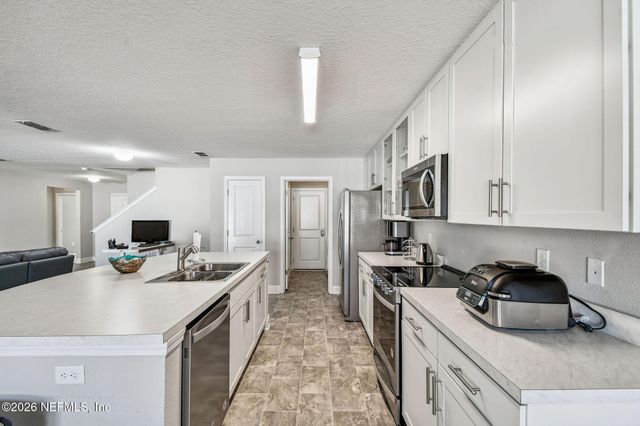 1723 BOSTON COMMONS Way, Jacksonville, FL 32221