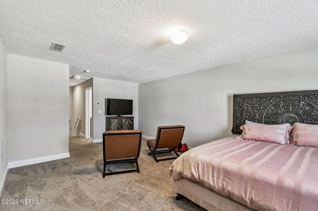 1723 BOSTON COMMONS Way, Jacksonville, FL 32221