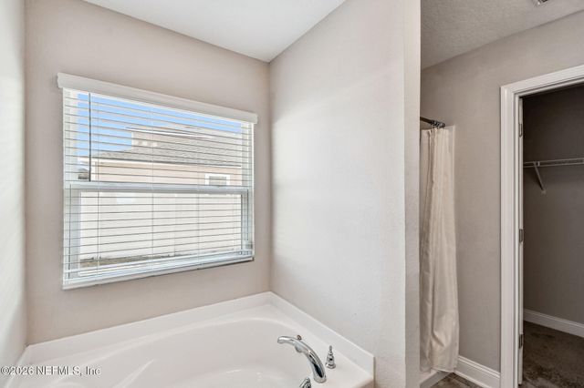 1723 BOSTON COMMONS Way, Jacksonville, FL 32221