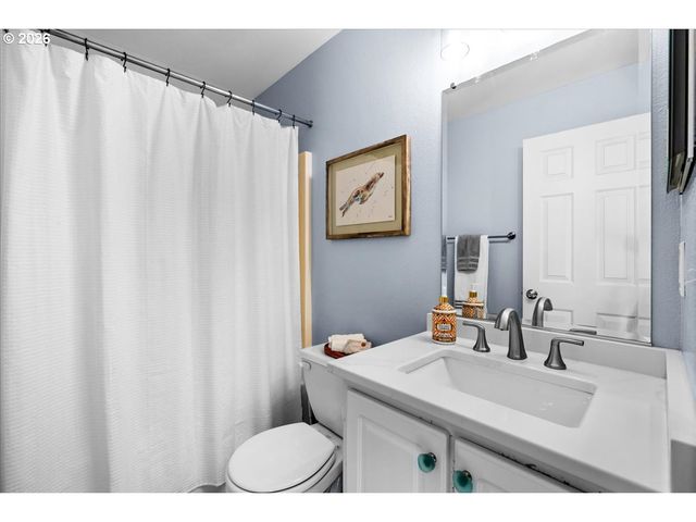 16090 Sw AUDUBON St 103, Beaverton, OR 97003