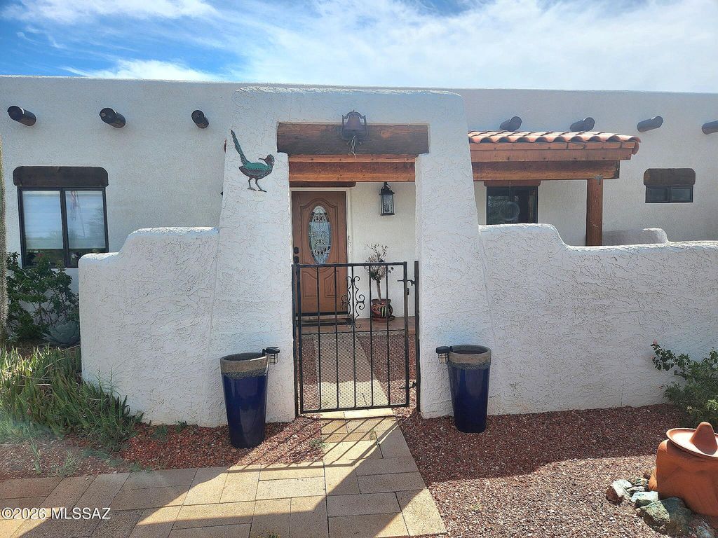 11470 E Escalante Road, Tucson, AZ 85730
