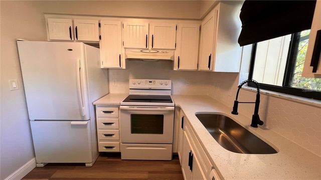 1716 FOXHALL CIRCLE 1716, Kissimmee, FL 34741