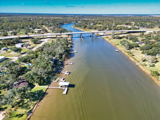 6418 County Road 659, Brazoria, TX 77422