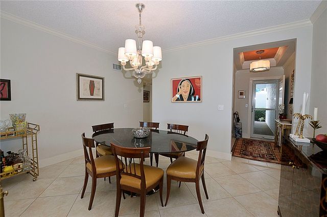 1616 Ocean Drive 103, Vero Beach, FL 32963