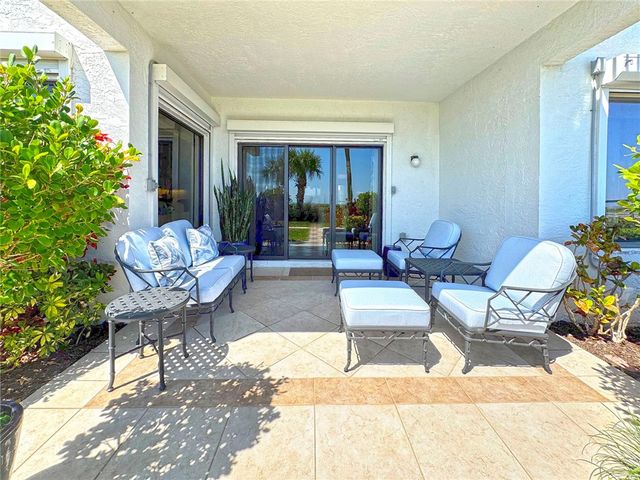 1616 Ocean Drive 103, Vero Beach, FL 32963