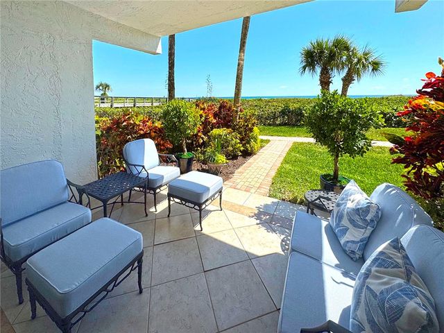 1616 Ocean Drive 103, Vero Beach, FL 32963