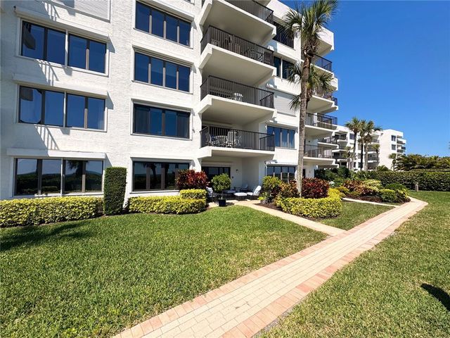 1616 Ocean Drive 103, Vero Beach, FL 32963