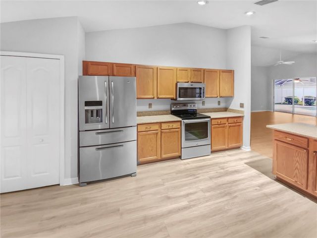 3300 CLOVER BLOSSOM CIRCLE, Land O Lakes, FL 34638