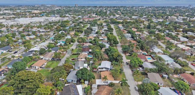 1511 NE 32nd Court, Pompano Beach, FL 33064