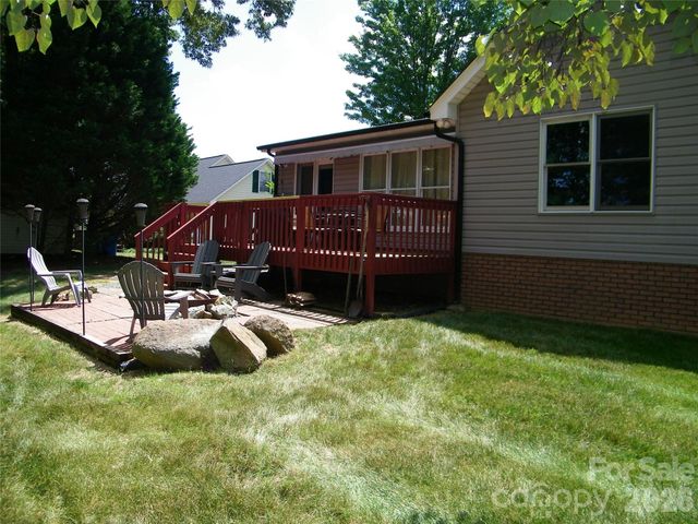 609 Redah Avenue, Locust, NC 28097