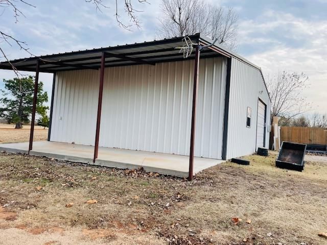 410 Sky Lane, Tuttle, OK 73089