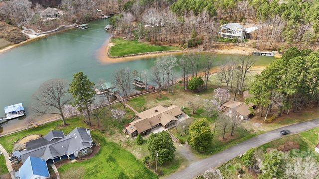 236 Apache Road, Troutman, NC 28166