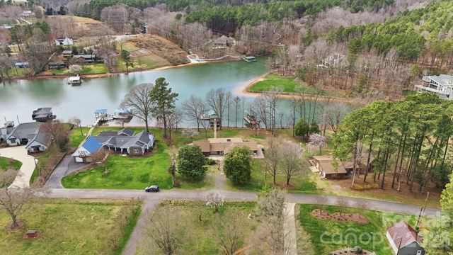 236 Apache Road, Troutman, NC 28166