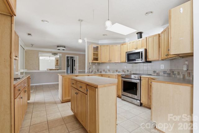 236 Apache Road, Troutman, NC 28166