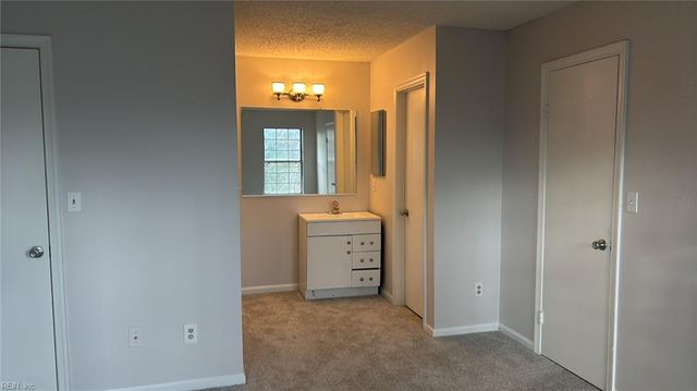 4620 Genoa CIR, Virginia Beach, VA 23462