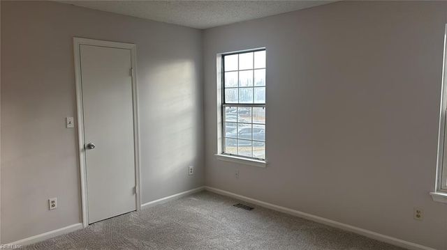 4620 Genoa CIR, Virginia Beach, VA 23462