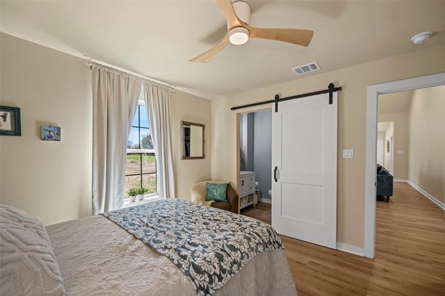 7278 Chadwick Hogan Road, Chappell Hill, TX 77426