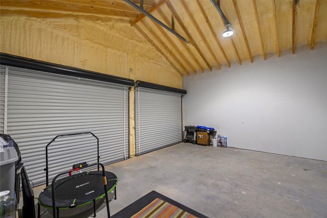 7278 Chadwick Hogan Road, Chappell Hill, TX 77426