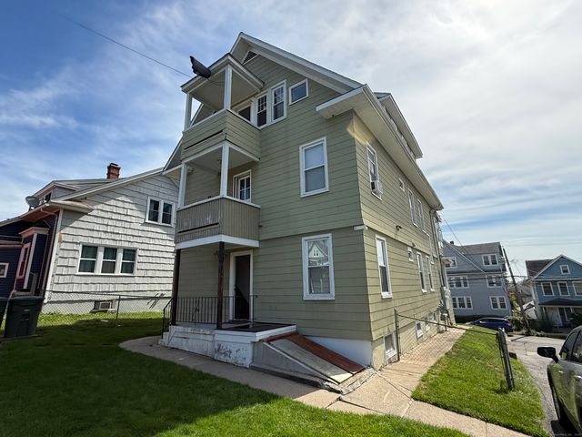 556 Hawley Avenue, Bridgeport, CT 06606
