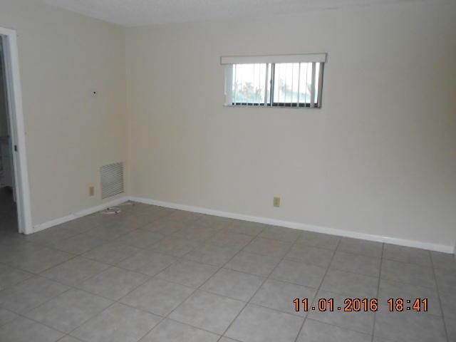 23 Crossings Circle E, Boynton Beach, FL 33435