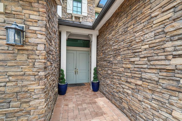 8331 Grand Prix Lane, Boynton Beach, FL 33472