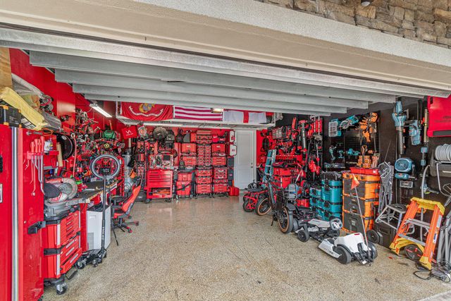 8331 Grand Prix Lane, Boynton Beach, FL 33472