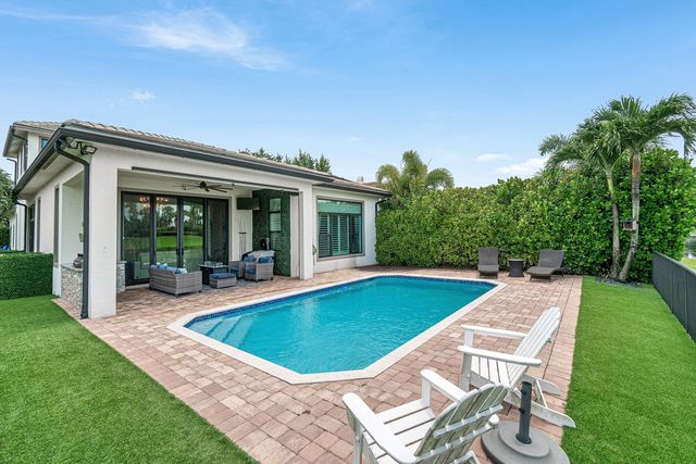 8331 Grand Prix Lane, Boynton Beach, FL 33472