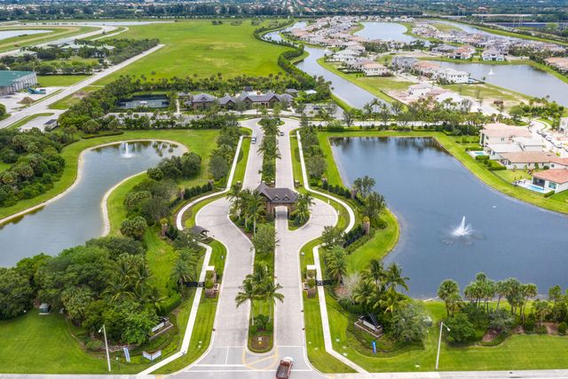 8331 Grand Prix Lane, Boynton Beach, FL 33472